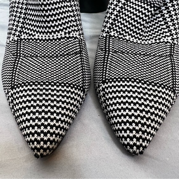 Something Navy Plaid sock boots 7 - Picture 4 of 9